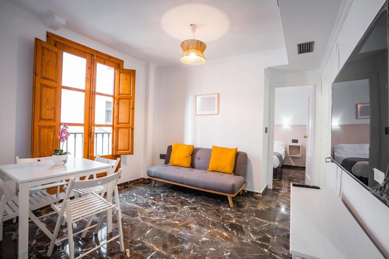 Qh Ayuntamiento Apartment Granada Luaran gambar