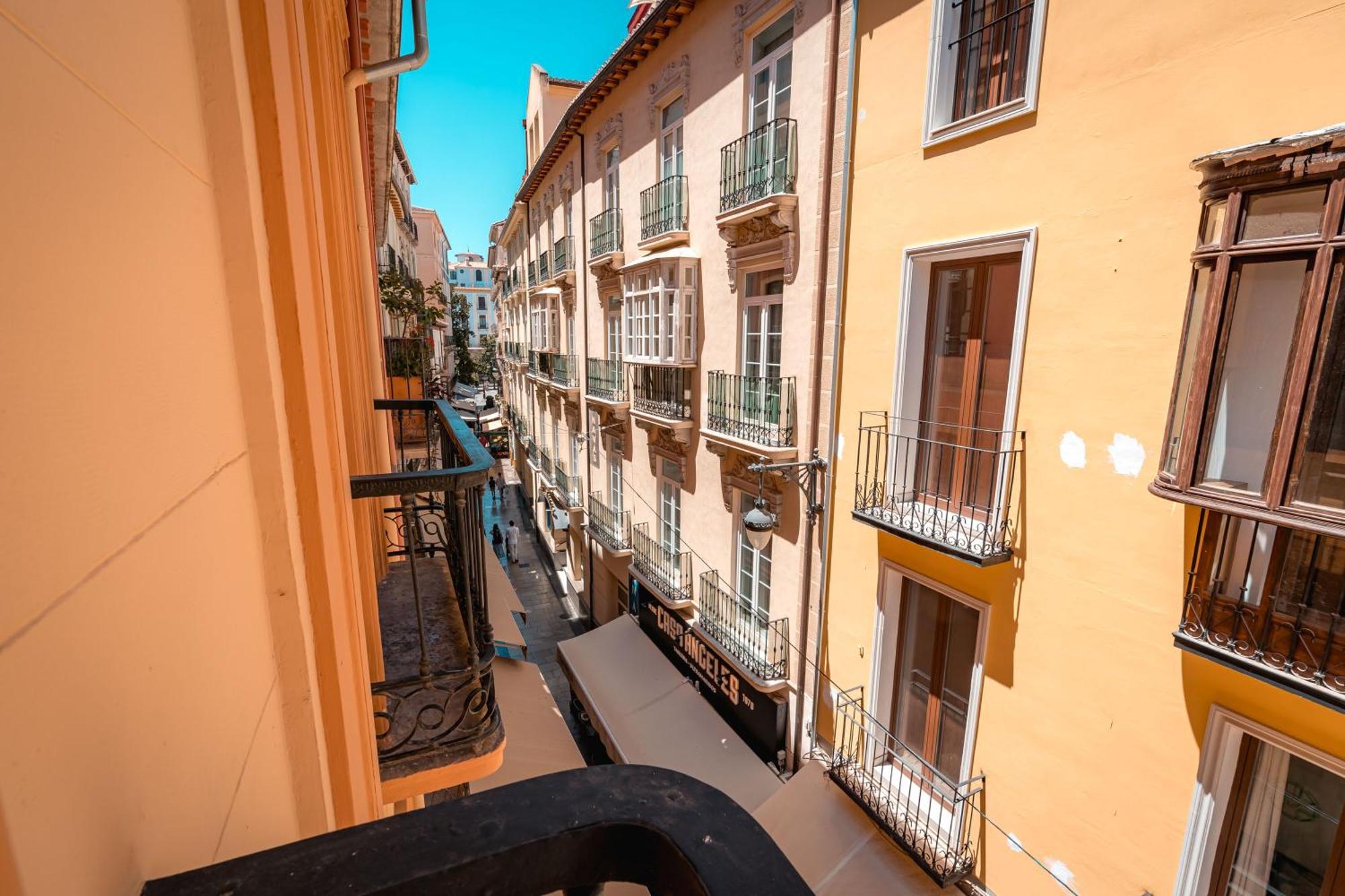 Qh Ayuntamiento Apartment Granada Luaran gambar