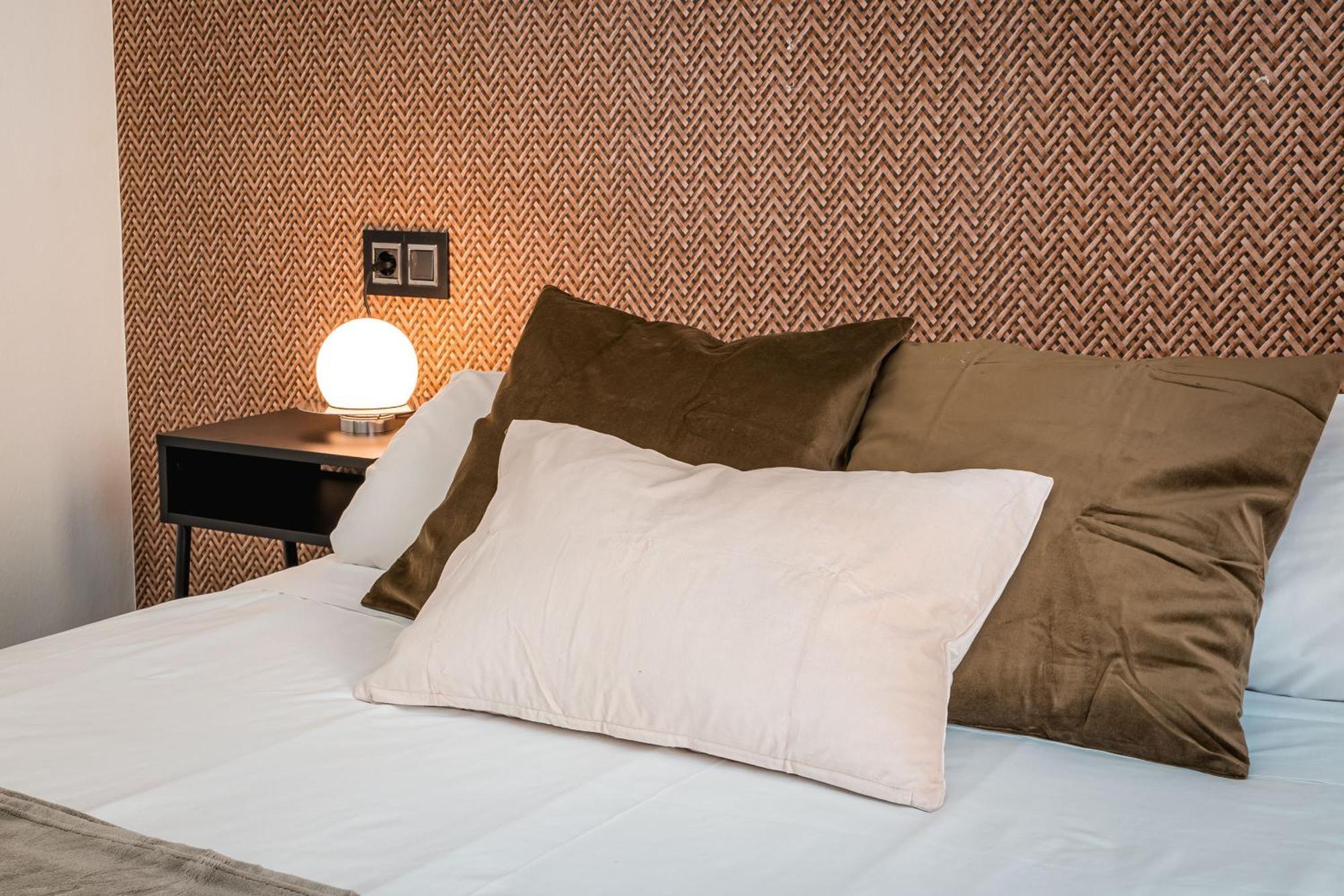 Qh Ayuntamiento Apartment Granada Luaran gambar